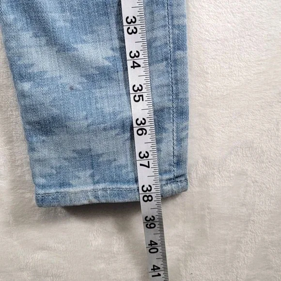 7 For ALL Mankind The Skinny Jeans Size 27 Ancient Pyramid Laser Aztec Print - Picture 15 of 16